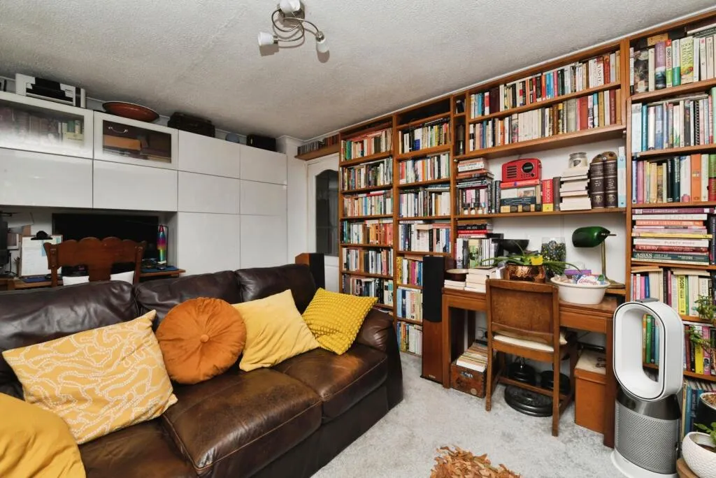 1 bed Apartment
