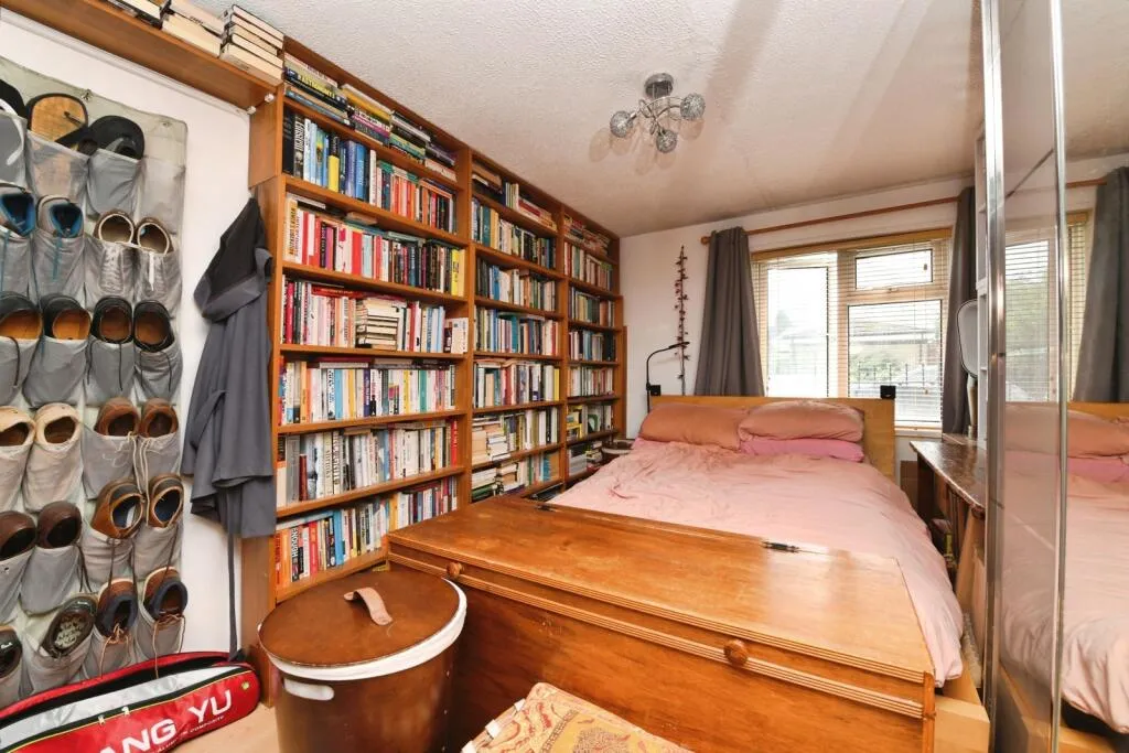 1 bed Apartment