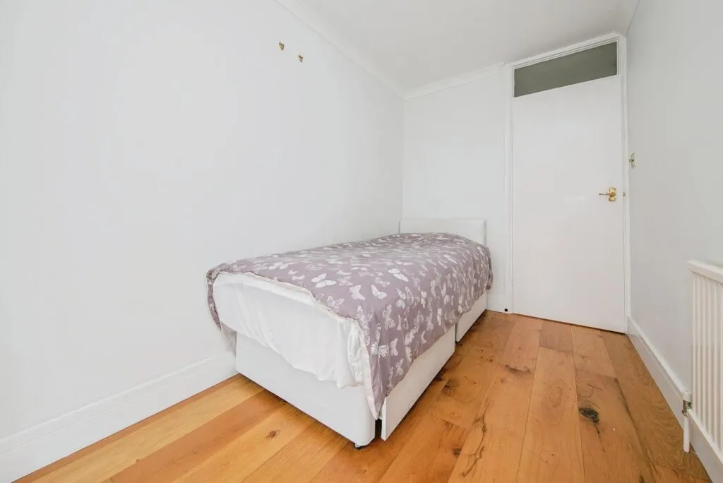 3 bed Semi-Detached Bungalow