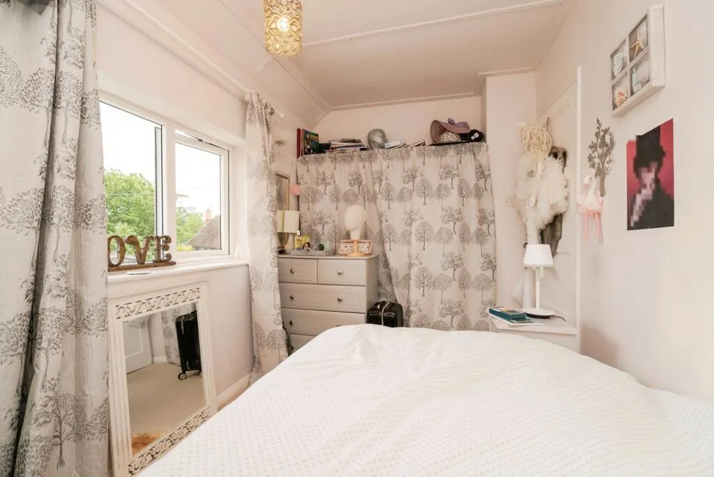 3 bed Semi-Detached