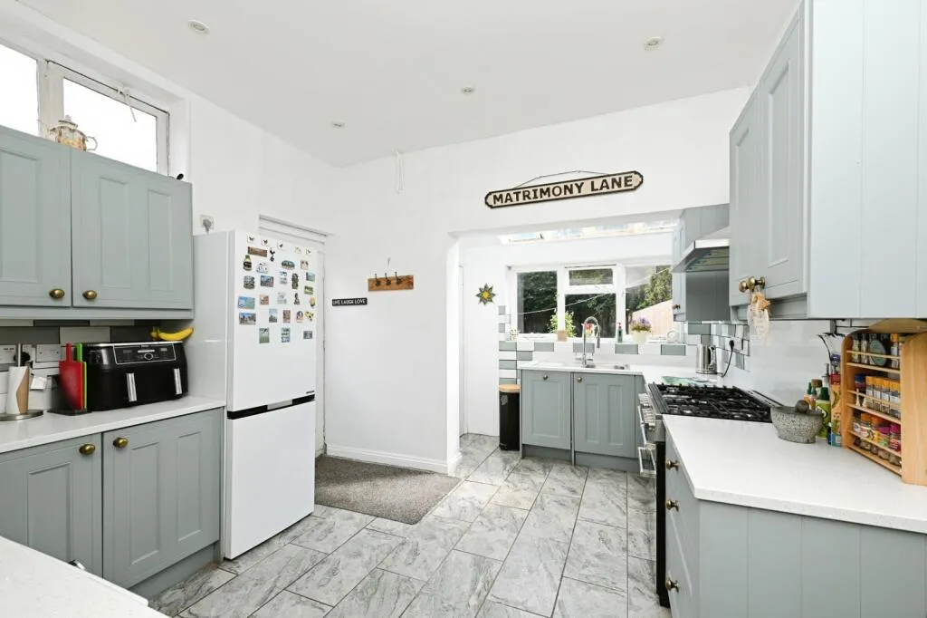 5 bed Villa