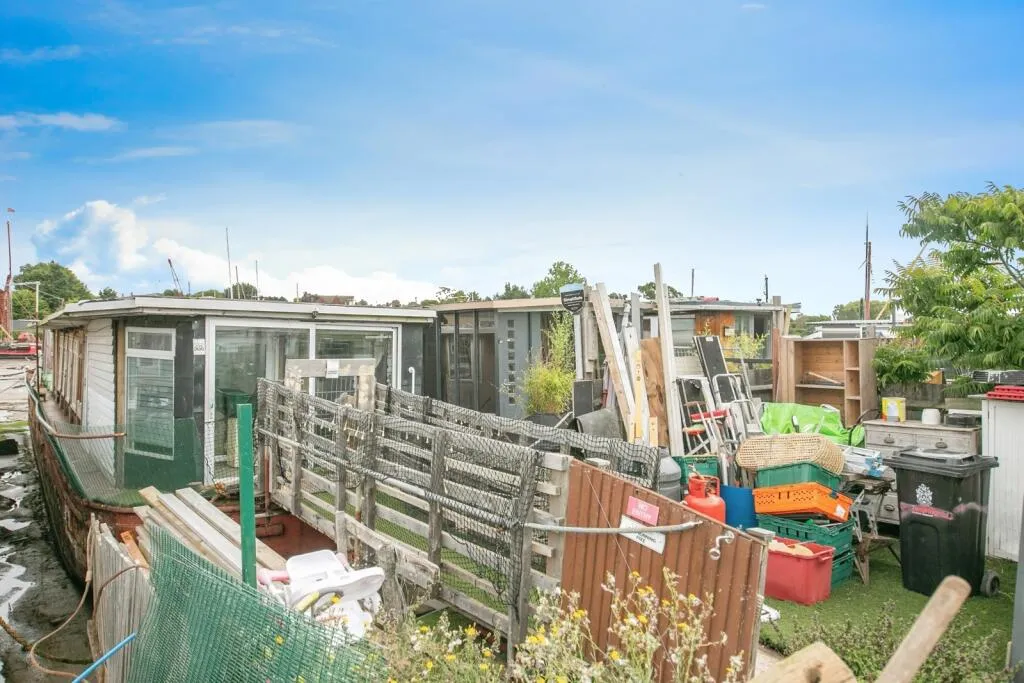 2 bed Park Home