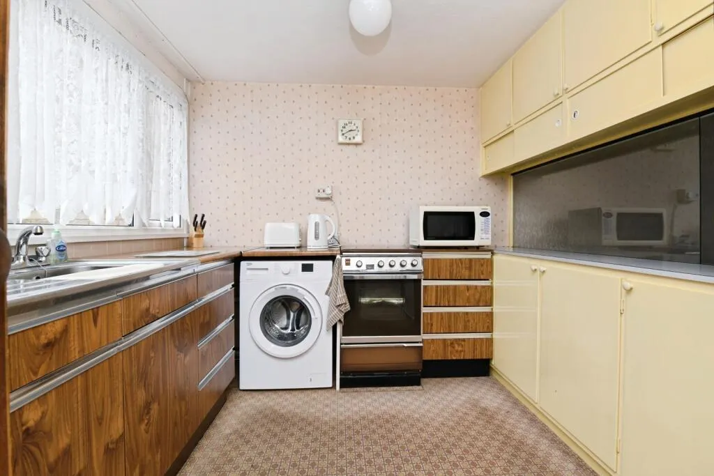 3 bed Terraced