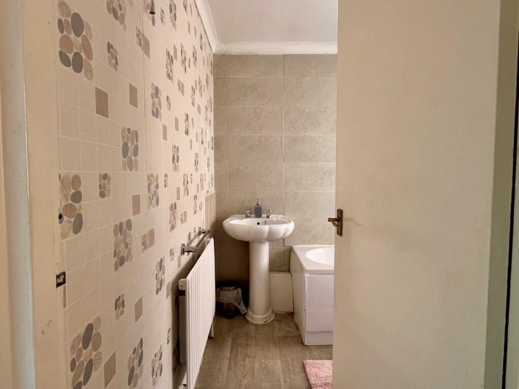 3 bed Semi-Detached