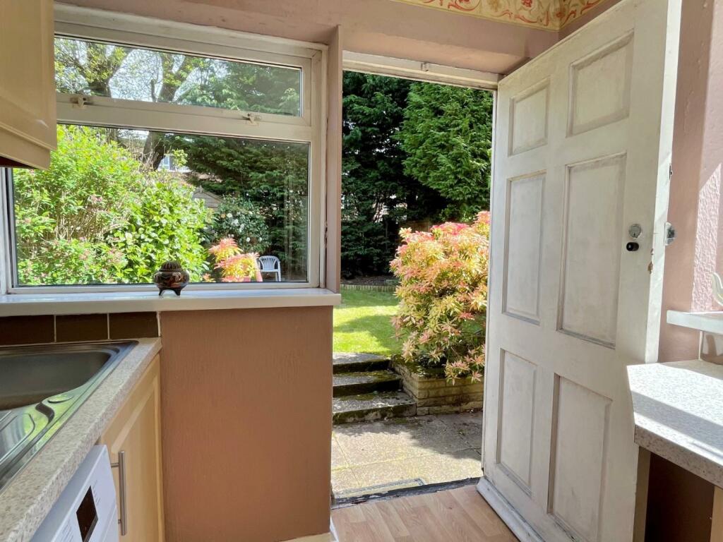 3 bed Semi-Detached