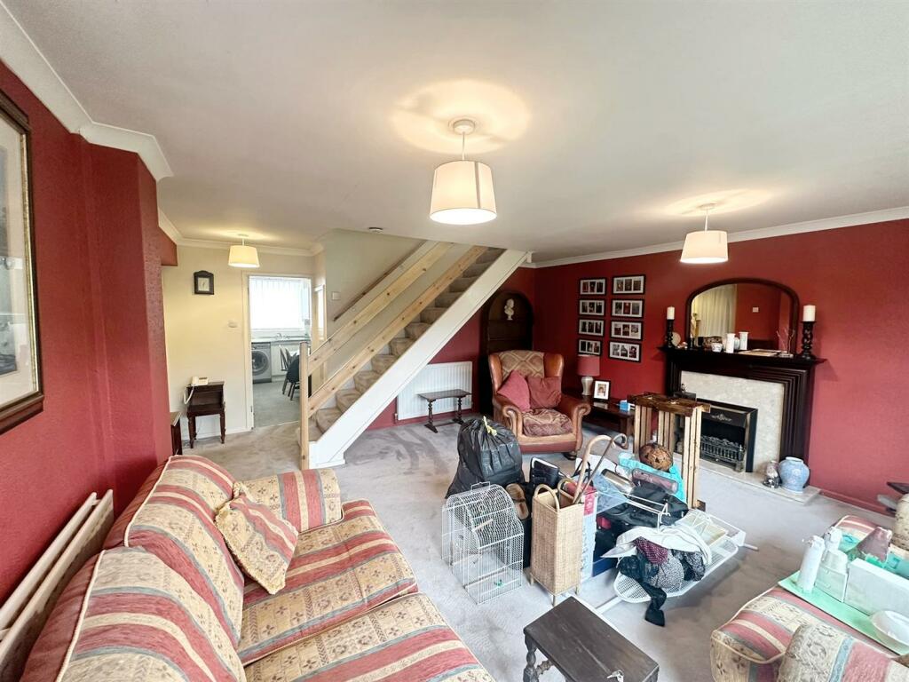 3 bed Semi-Detached