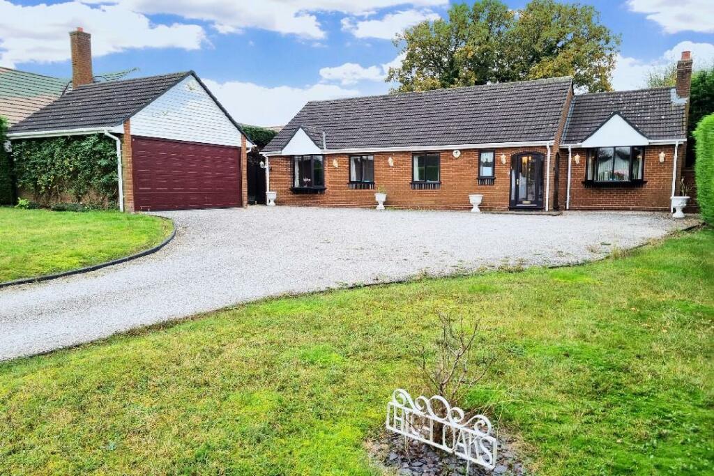 4 bed Detached Bungalow