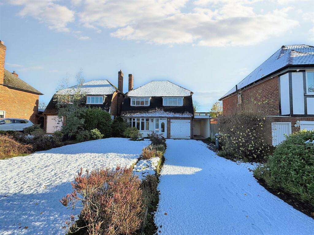3 bed Detached