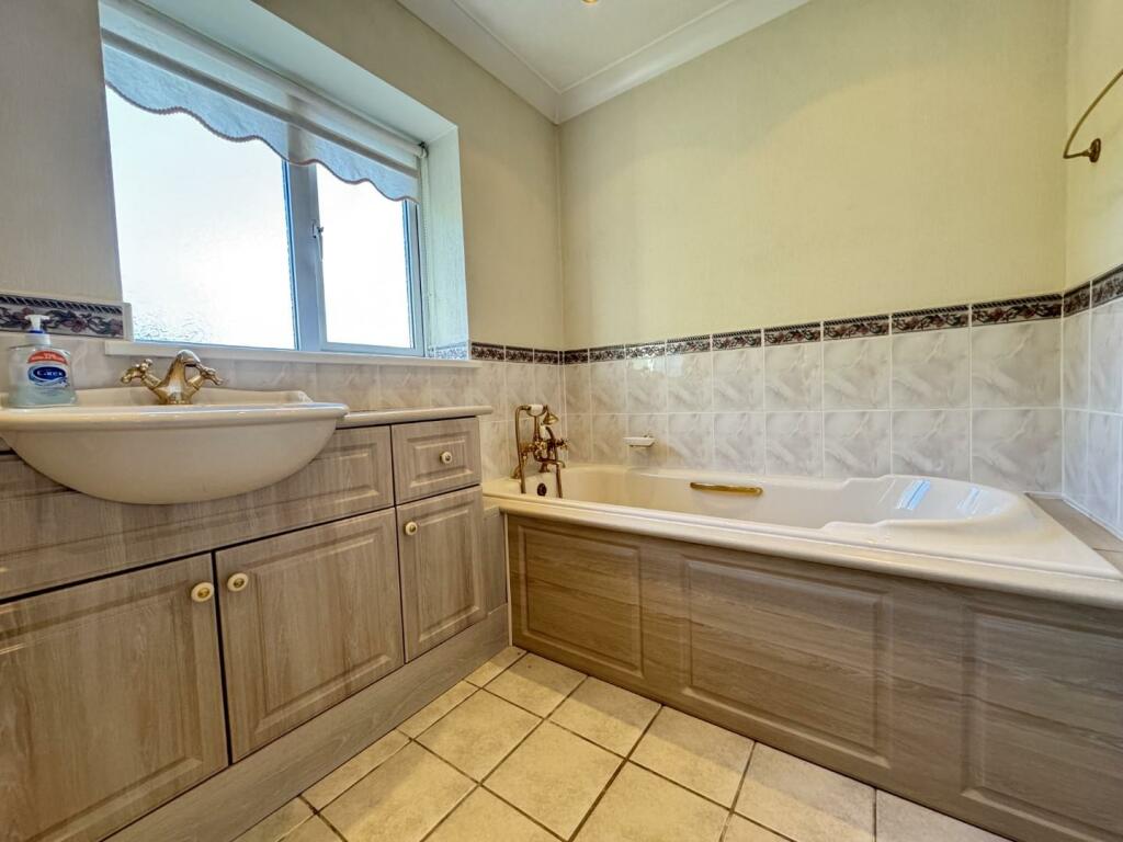 3 bed Detached