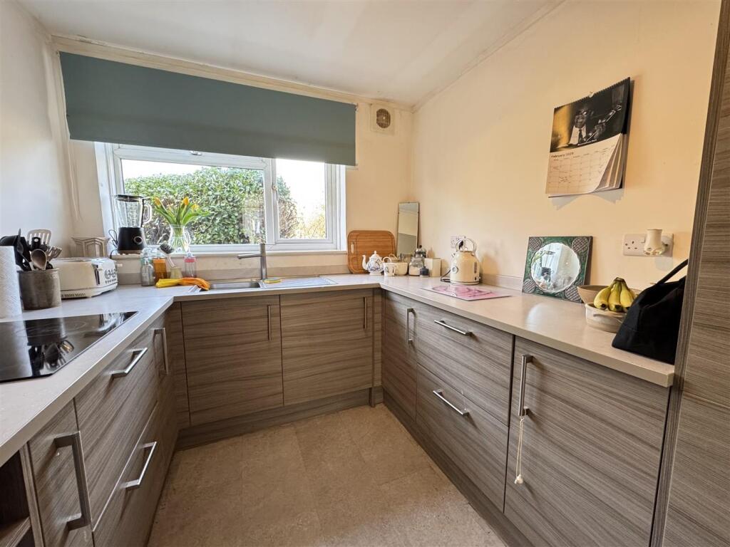 2 bed Apartment