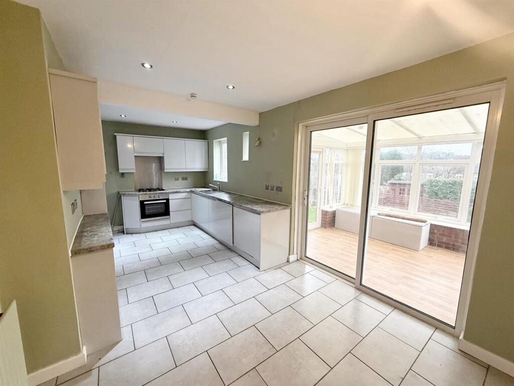 3 bed Semi-Detached