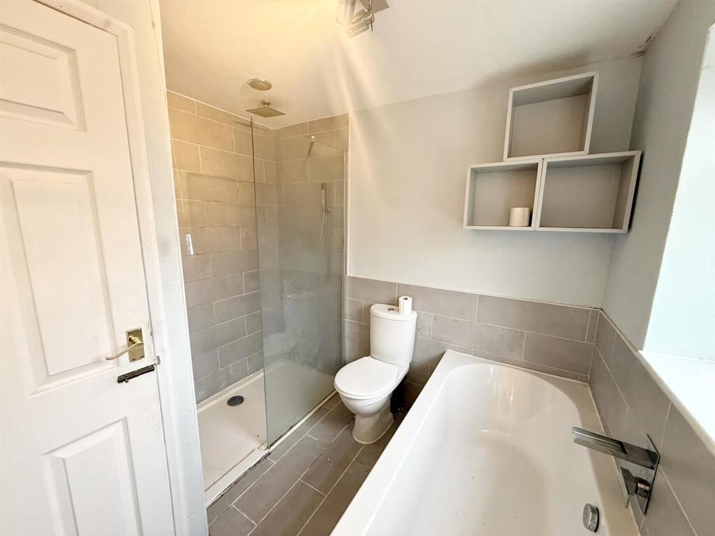 3 bed Semi-Detached