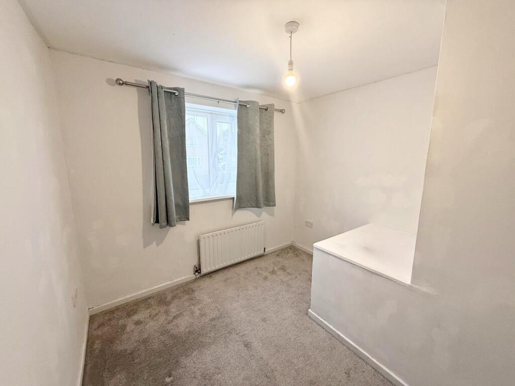 3 bed Semi-Detached