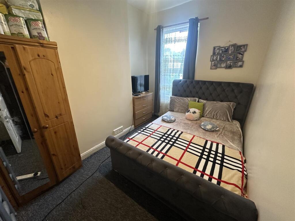 2 bed Terraced