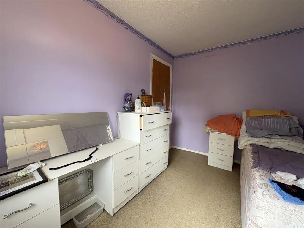 4 bed Detached