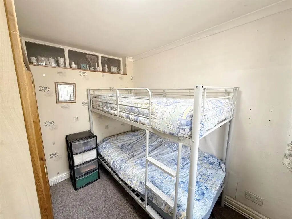 3 bed Semi-Detached Bungalow