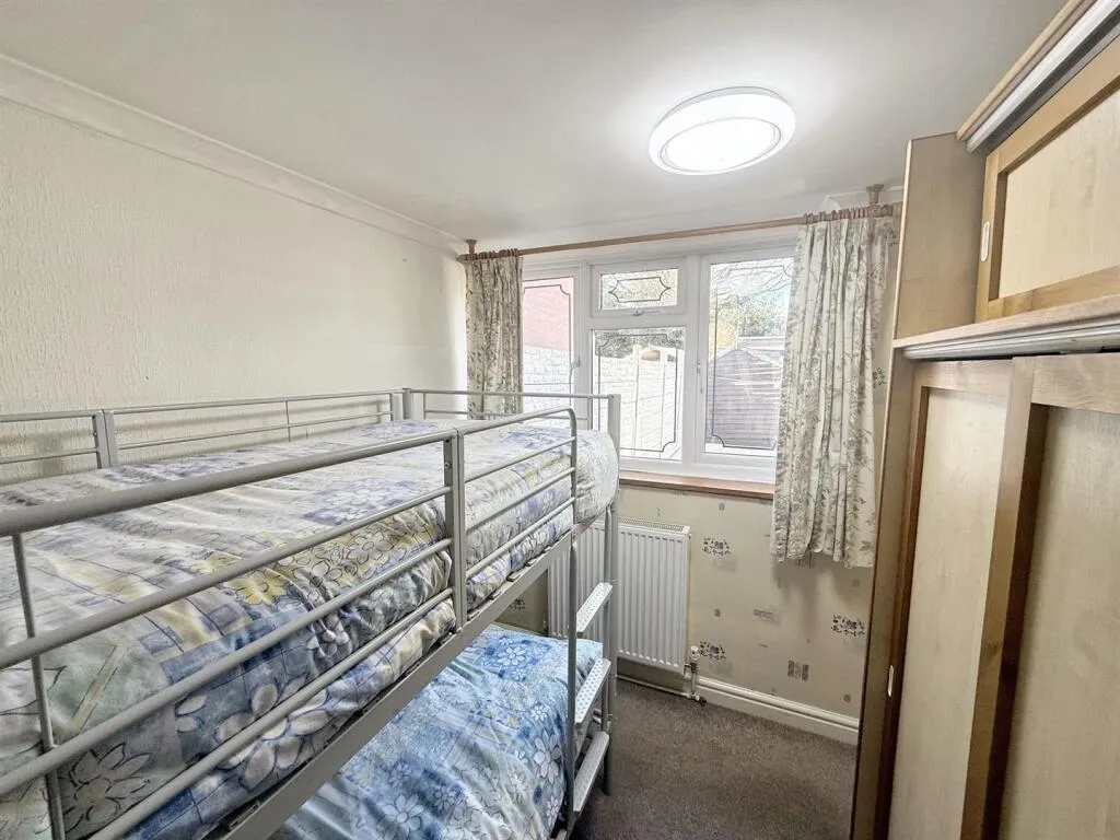3 bed Semi-Detached Bungalow