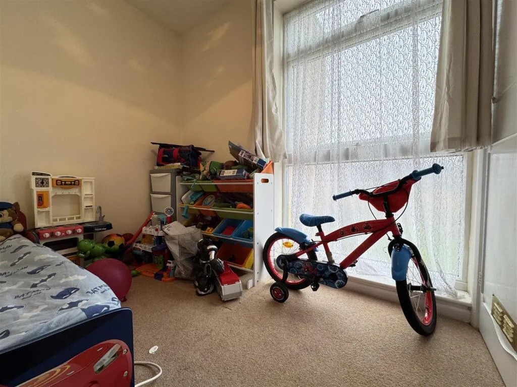 2 bed Apartment