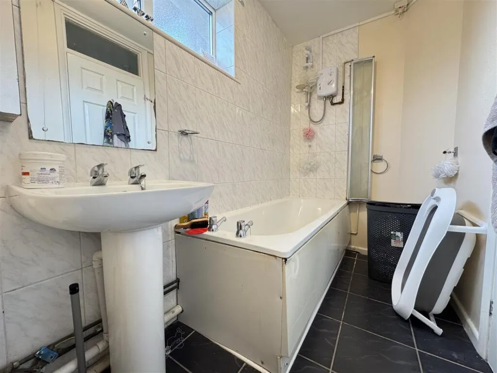 2 bed Apartment