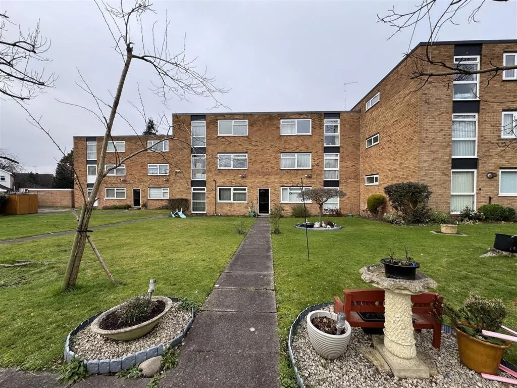 2 bed Apartment