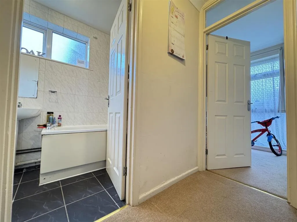 2 bed Apartment