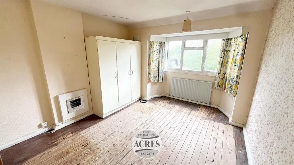 3 bed Semi-Detached