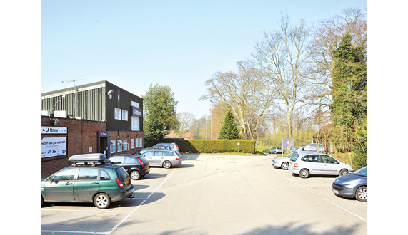 LA Fitness, Epsom Road (A246), Merrow Guildford Surrey GU4 7AA