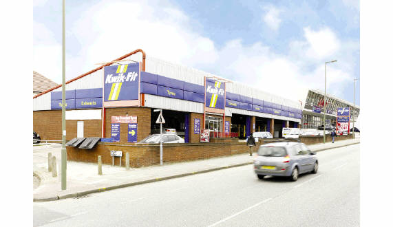 Kwik Fit Centre 103 West Hendon Broadway Staples Corner, Hendon London NW9 7BN