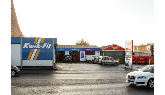 92 Bridge Street Castleford Leeds WF10 4LA