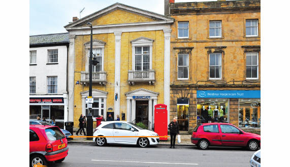Barclays Bank. 28 East Street Bridport Dorset DT6 3LQ