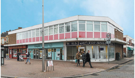 125 - 131 Queensway Bletchley Milton Keynes Bedfordshire MK2 2DH
