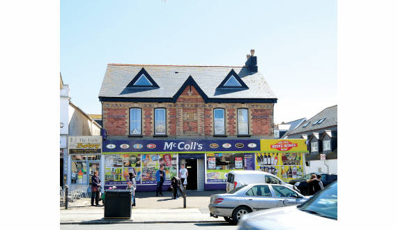 36 and 36a Cliff Road Newquay Cornwall TR7 2ND