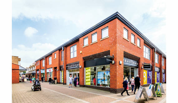 Daniel Owen Shopping Centre High Street & New Street Mold Flintshire CH7 1AZ