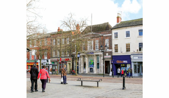 6 Market Place Retford Nottinghamshire DN22 6HB