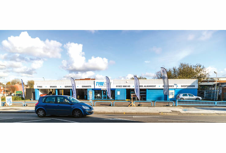 Kwik Fit 131 Stafford Street Walsall West Midlands WS2 8EA