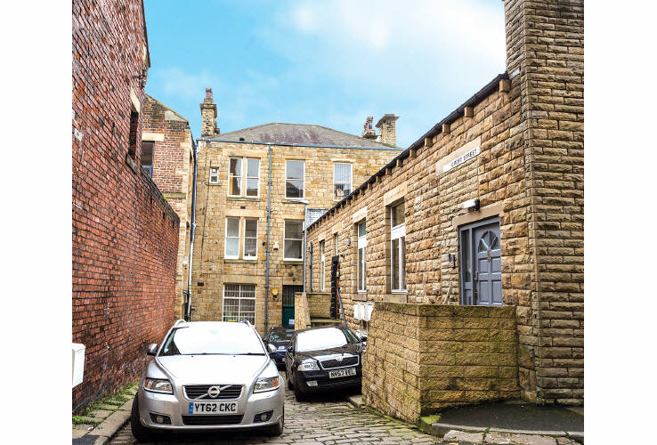 22 Bond Street Dewsbury West Yorkshire WF13 1AU
