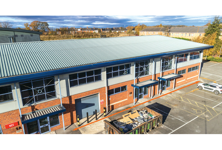 Unit 1b and 1c Midland Place, Barlborough Links (M1 Junction 30) Chesterfield Derbyshire S43 4FR