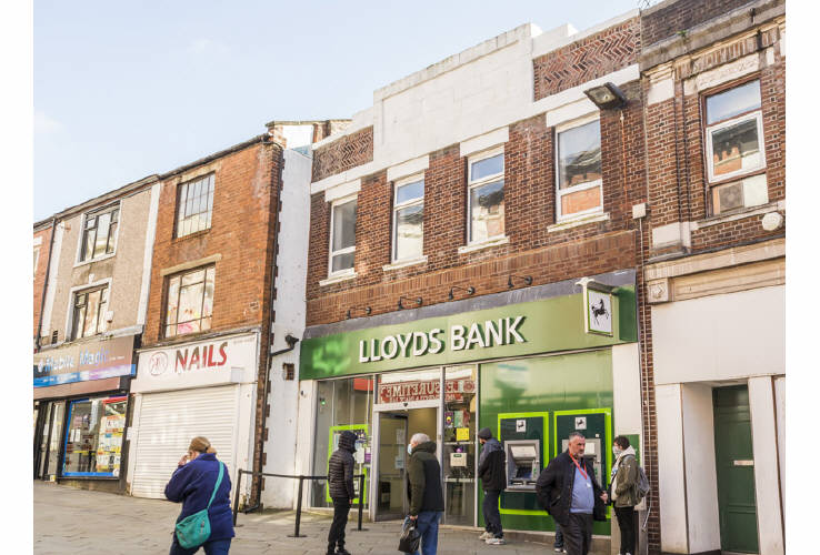 Lloyds Bank 58 Yorkshire Street Rochdale Greater Manchester OL16 1JP