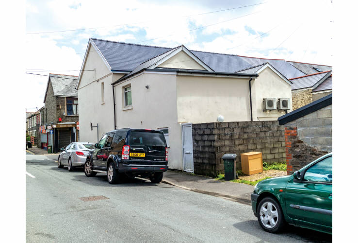 Sheppard's Pharmacy 29-31 Margaret Street Abercynon CF45 4RE
