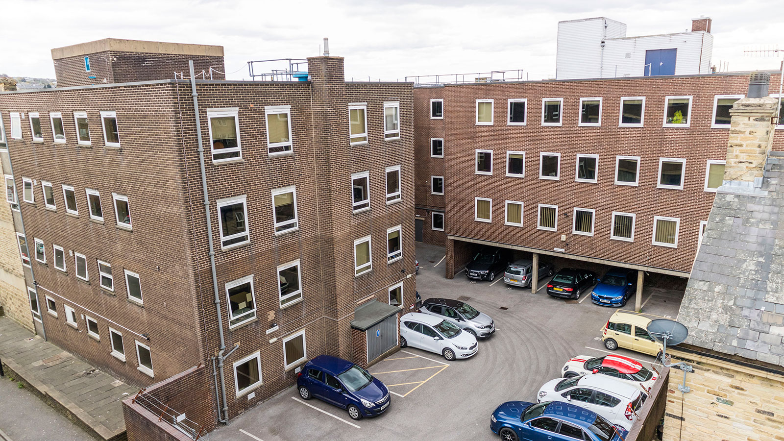 JobCentre, Westfield House, 85 Manningham Lane Bradford West Yorkshire BD1 3BE