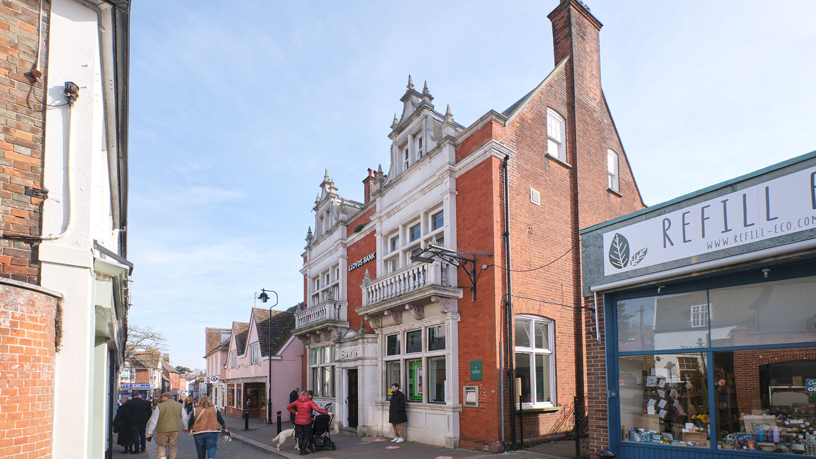 Lloyds Bank 8 Thoroughfare Woodbridge Suffolk IP12 1AF