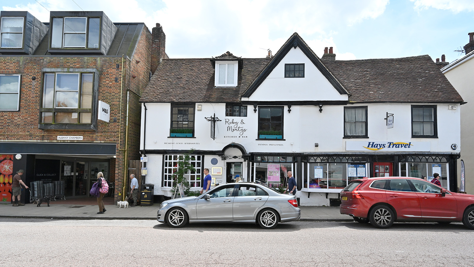 19 High Street Petersfield Hampshire GU32 3JT