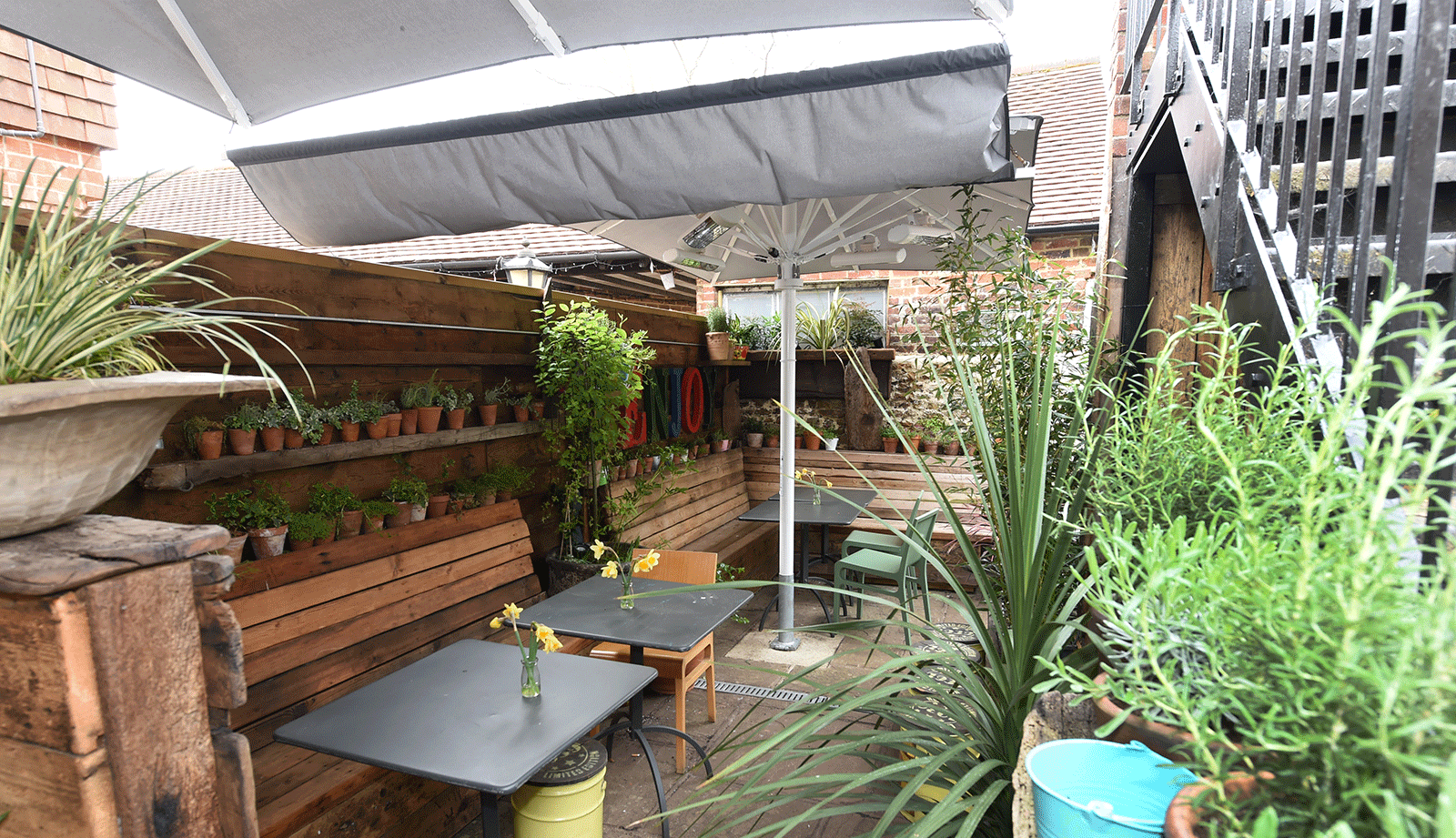 19 High Street Petersfield Hampshire GU32 3JT