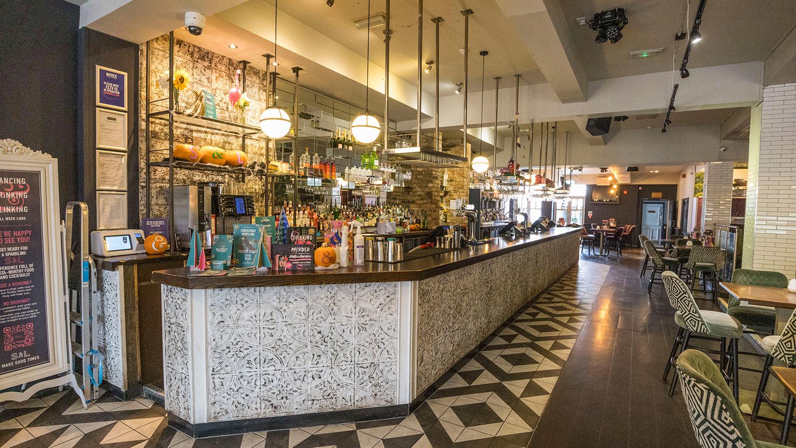 Slug & Lettuce 184 George Lane, South Woodford London E18 1AY