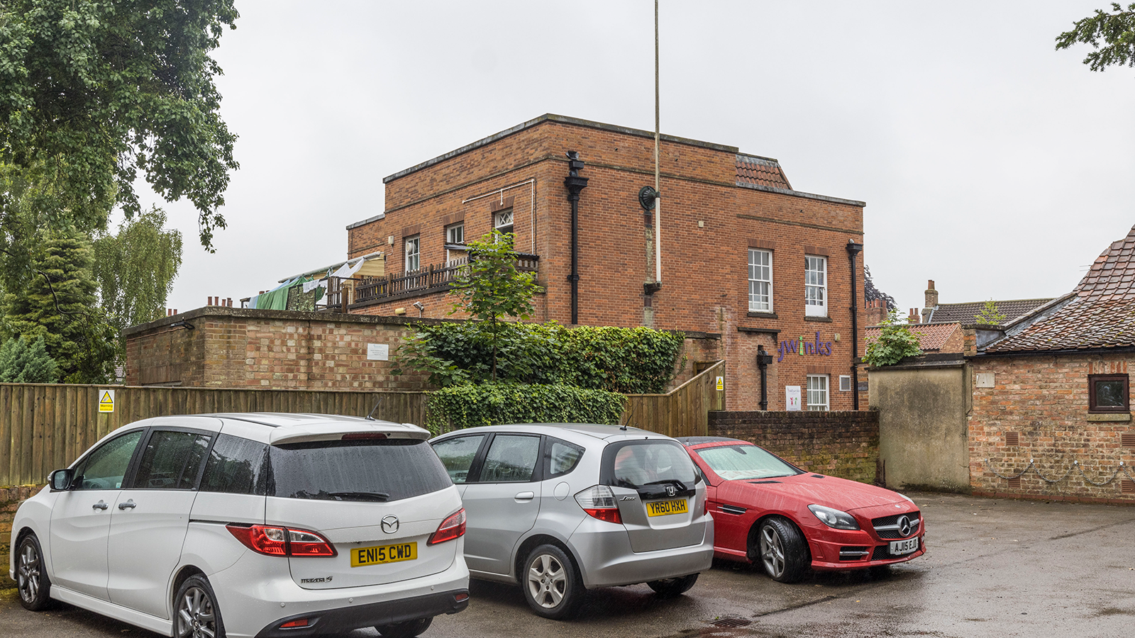 Barclays Bank/Tiddlywinks Nursery Chapel Street Easingwold York YO61 3AE