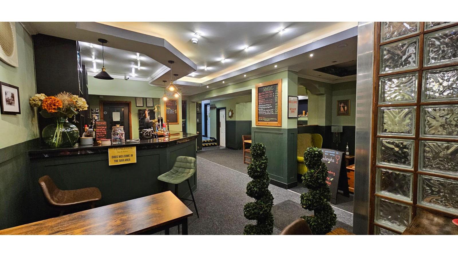 OYO Shilton Inn, 32 Wood Street Earl Shilton Nr Leicester Leicestershire LE9 7ND