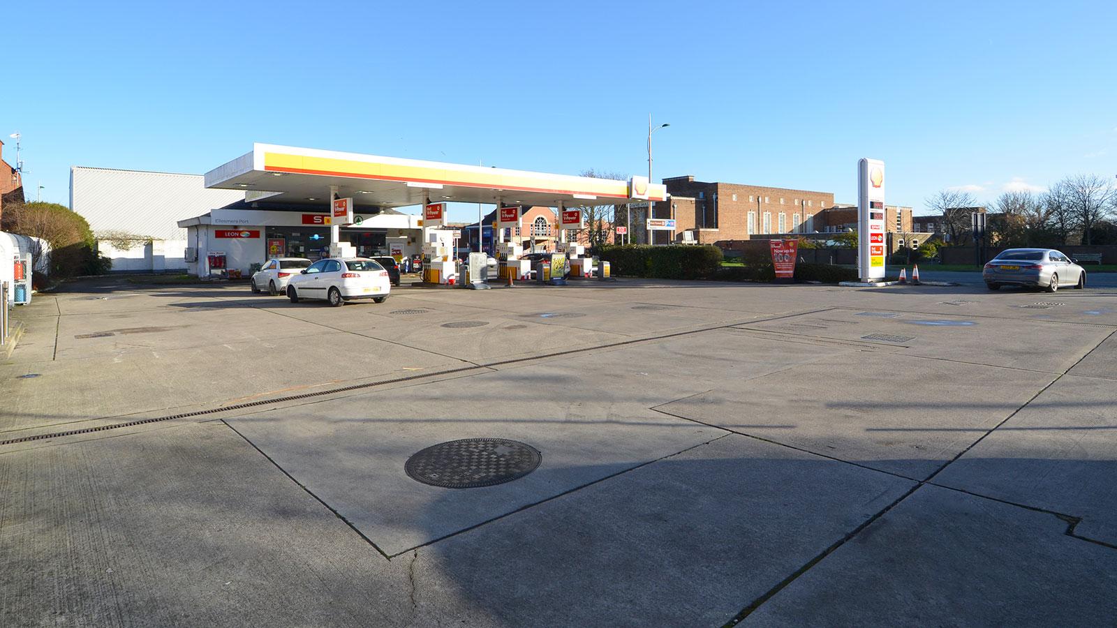 Shell Petrol Station 118 Whitby Road Ellesmere Port Merseyside CH65 6TF