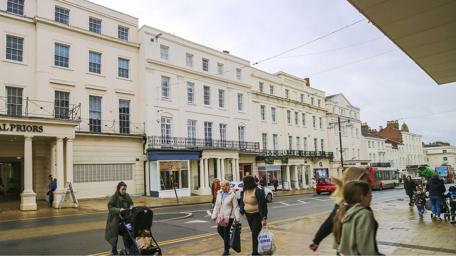 49 The Parade Leamington Spa Warwickshire CV32 4BL