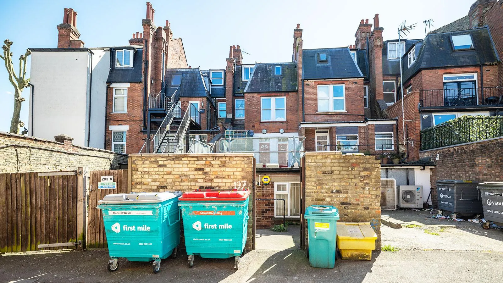 197 Muswell Hill Broadway and 197a & 197b Avenue Mews Muswell Hill London N10 3RS