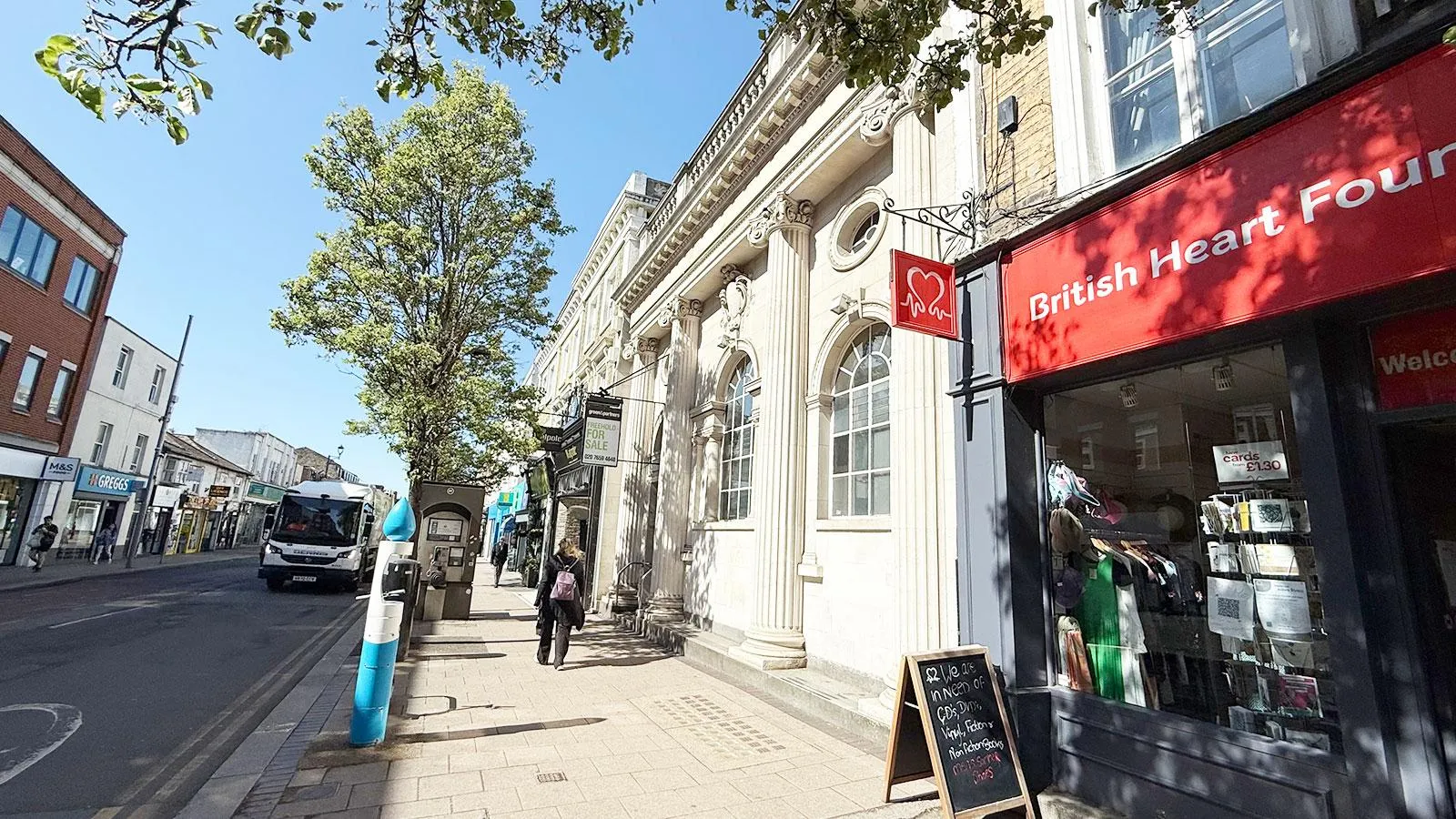 10 Victoria Road Surbiton London KT6 4JY